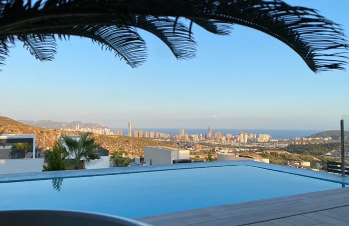 Avenida Barcelona 11